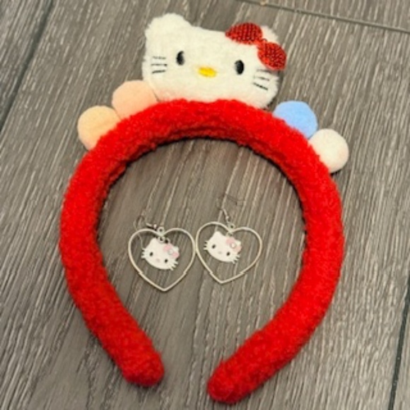 Hello Kitty headband & earrings - Picture 1 of 4